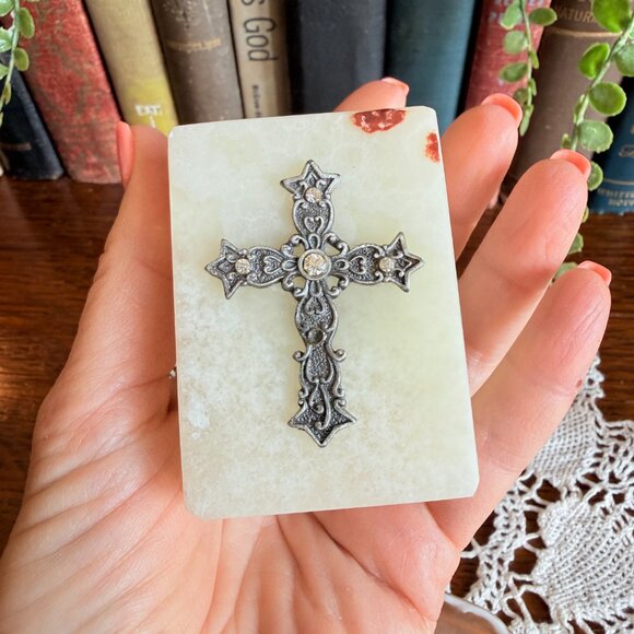 7 Piece Vintage Religious Bundle - Picture 14 of 16